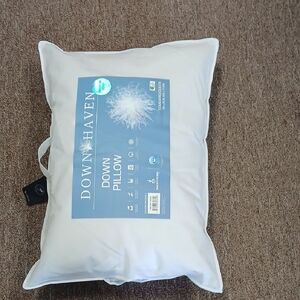 Luxurious White Down Pillow